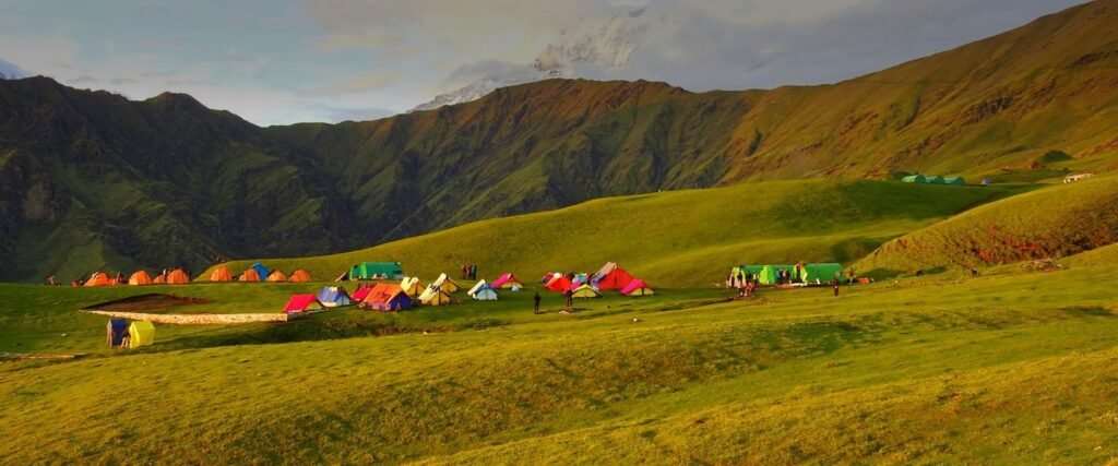 Dayara bugyal trek with The Mountain Trekker